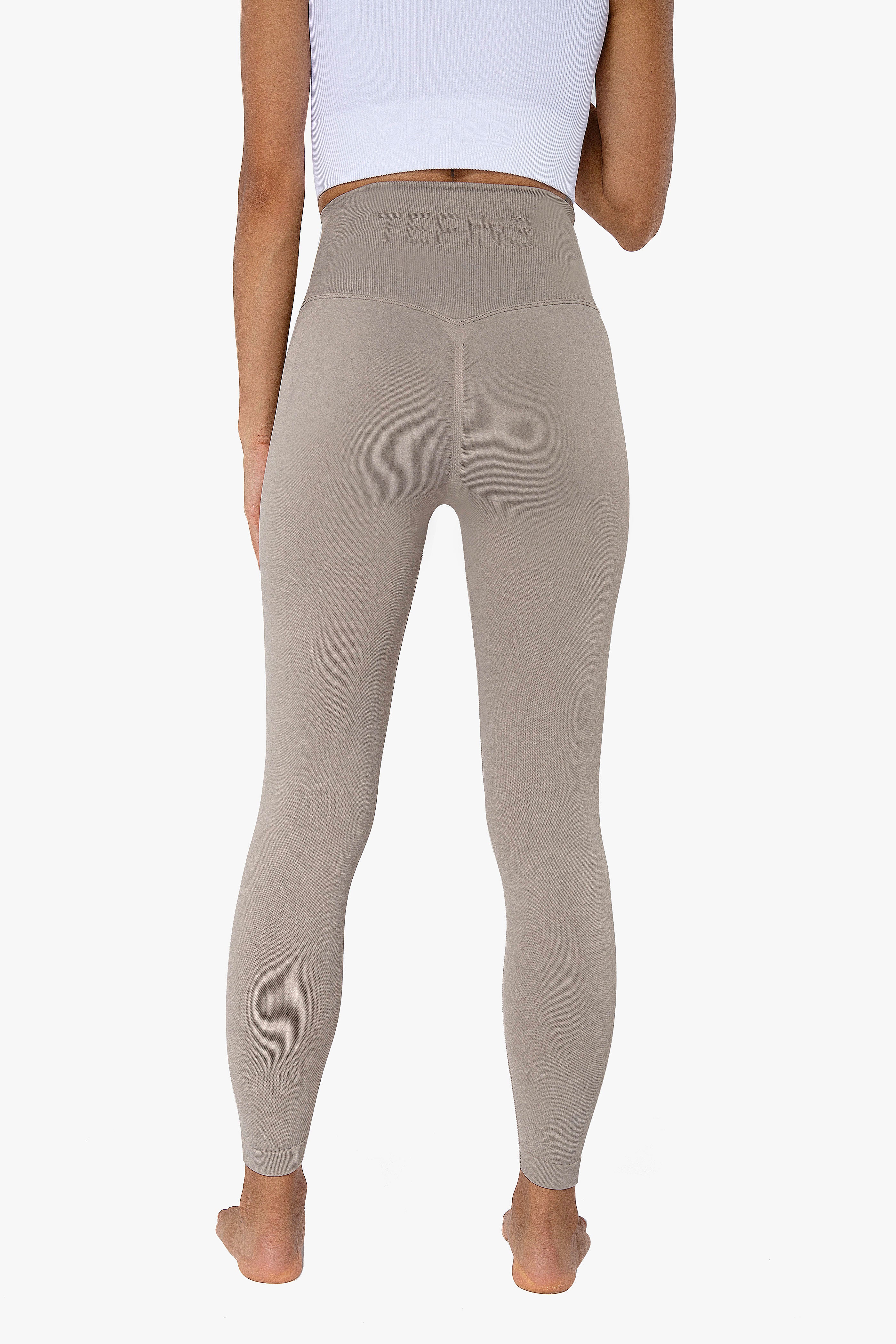 TEFIN3 Comfy seamless scrunch leggings (3)